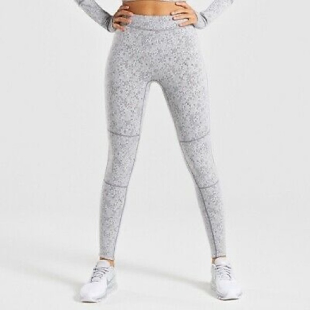 Gymshark Gray Fleur Leggings Digital Camo